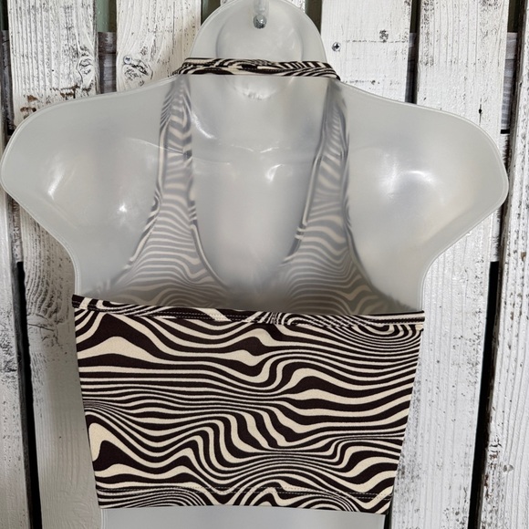 H&M Halter Crop Top Size XS Brown White Boho Hippie Festival Concert Groovy Vibe - Picture 6 of 9